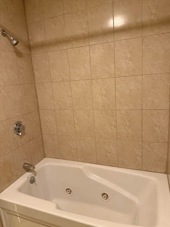 3 bed, 2 bath apartment for rent at 30 Johnson St Unit 1, Worcester — photo 16 of 24