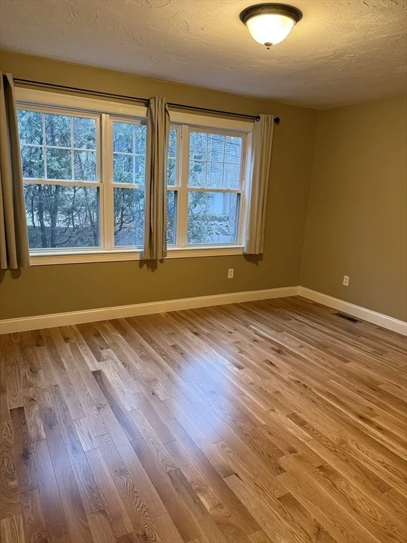 3 bed, 2 bath apartment for rent at 30 Johnson St Unit 1, Worcester — photo 11 of 24