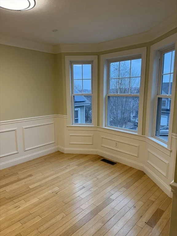 3 bed, 2 bath apartment for rent at 30 Johnson St Unit 1, Worcester — photo 10 of 24