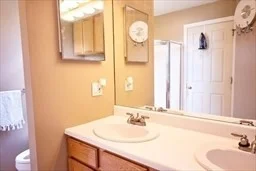 3 bed, 2 bath apartment for rent at 30 Juniper Wood Dr, Haverhill — photo 18 of 32