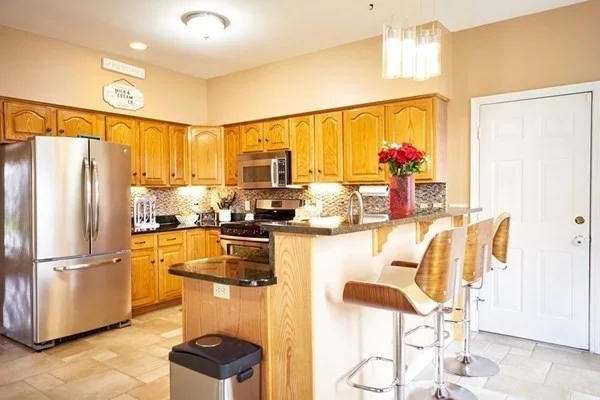 3 bed, 2 bath apartment for rent at 30 Juniper Wood Dr, Haverhill — photo 4 of 32