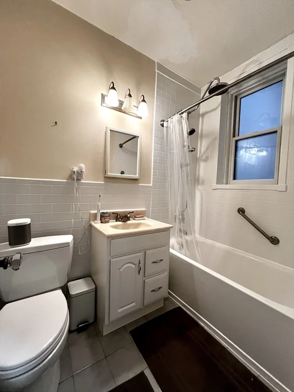 1 bed, 1 bath apartment for rent at 30 Kilsyth Rd Unit 2, Brookline — photo 6 of 10