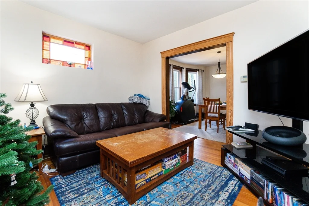 3 bed, 2 bath apartment for rent at 30 Lafayette St Unit 30, Arlington — photo 8 of 24