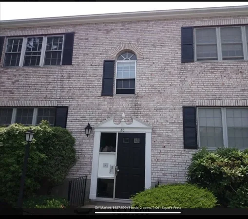 3 bed, 2 bath apartment for rent at 30 Lake Shore Ct Unit 3, Brighton