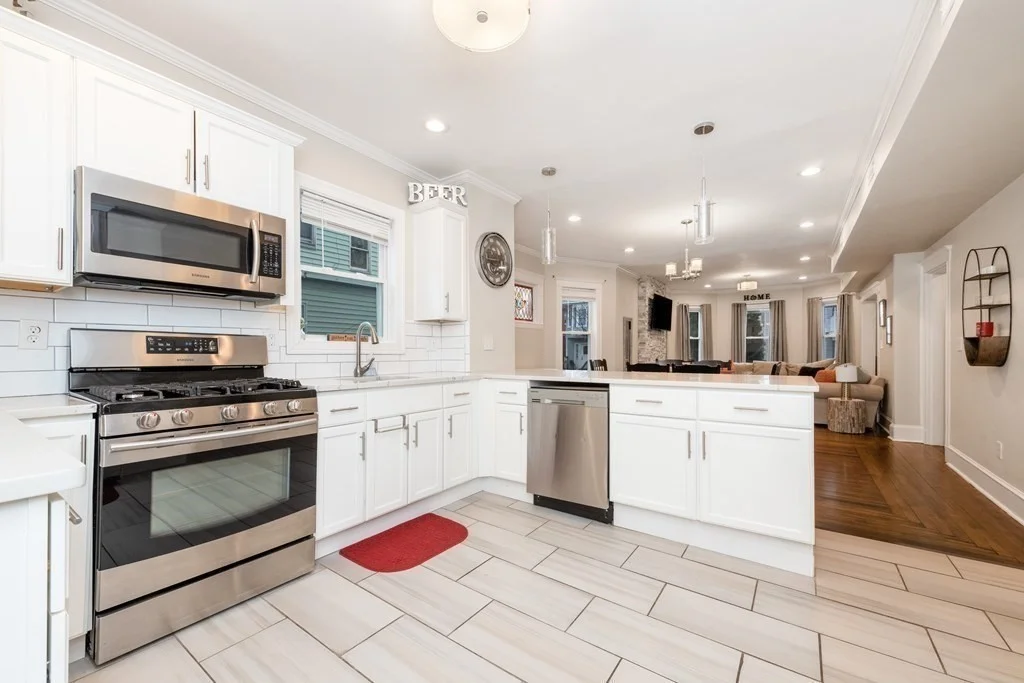 3 bed, 2 bath apartment for rent at 30 Larchmont St Unit 1, Dorchester — photo 5 of 13