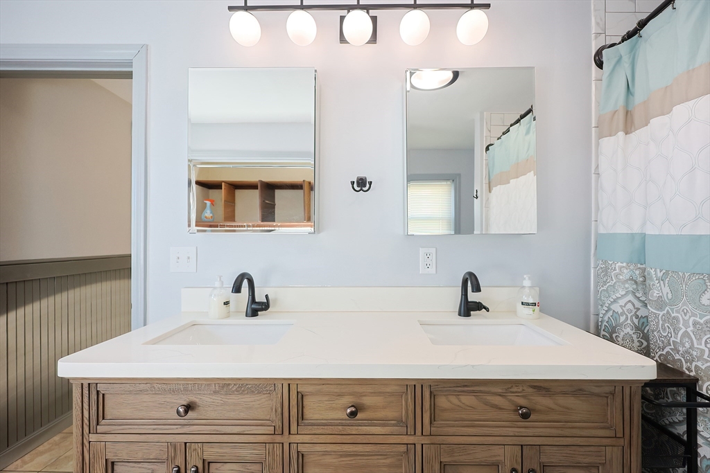 2 bed, 1 bath apartment for rent at 30 Lawrence St, Milford — photo 12 of 31