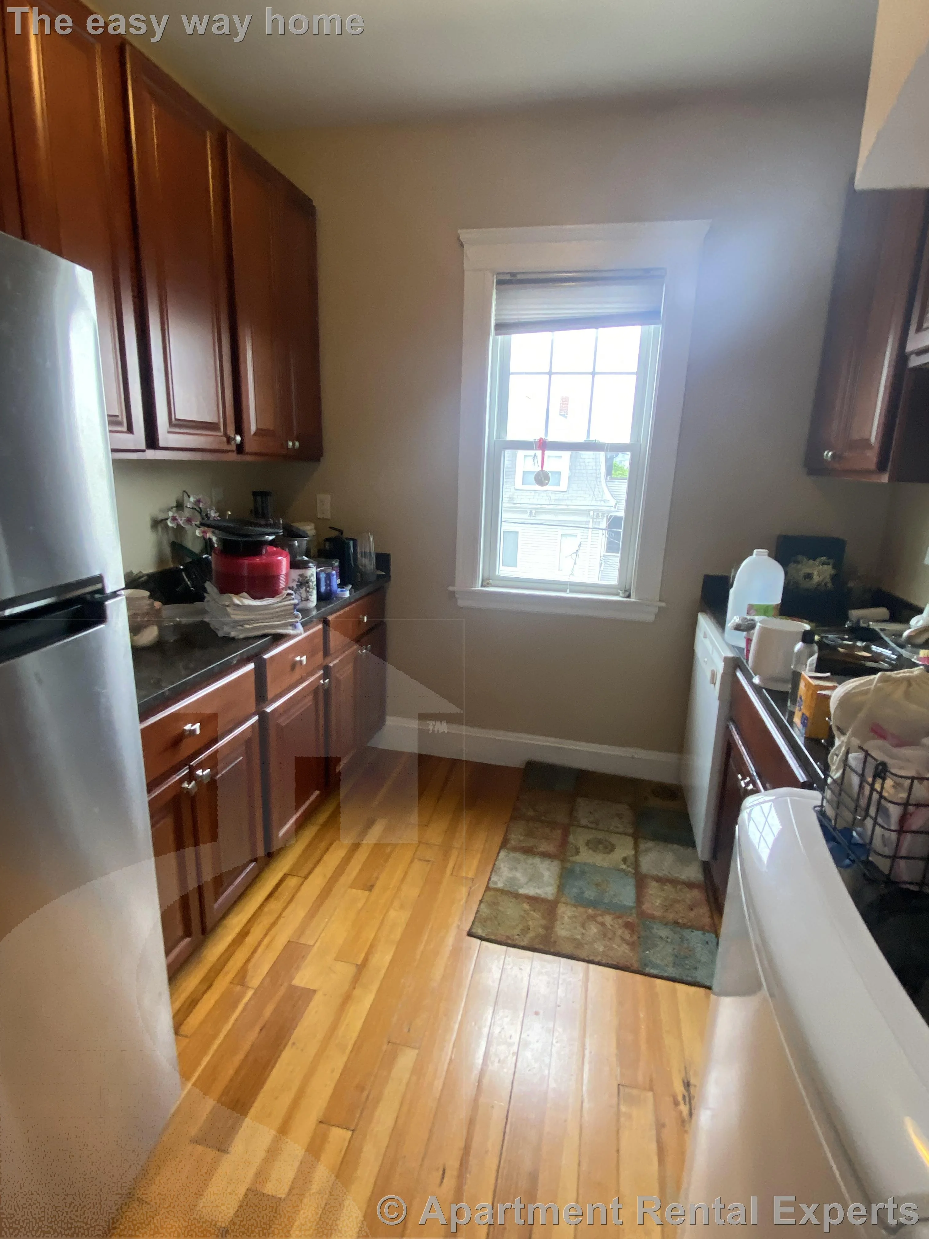 3 bed, 1 bath apartment for rent at 30 Lawrence Unit 2, Everett — photo 9 of 17