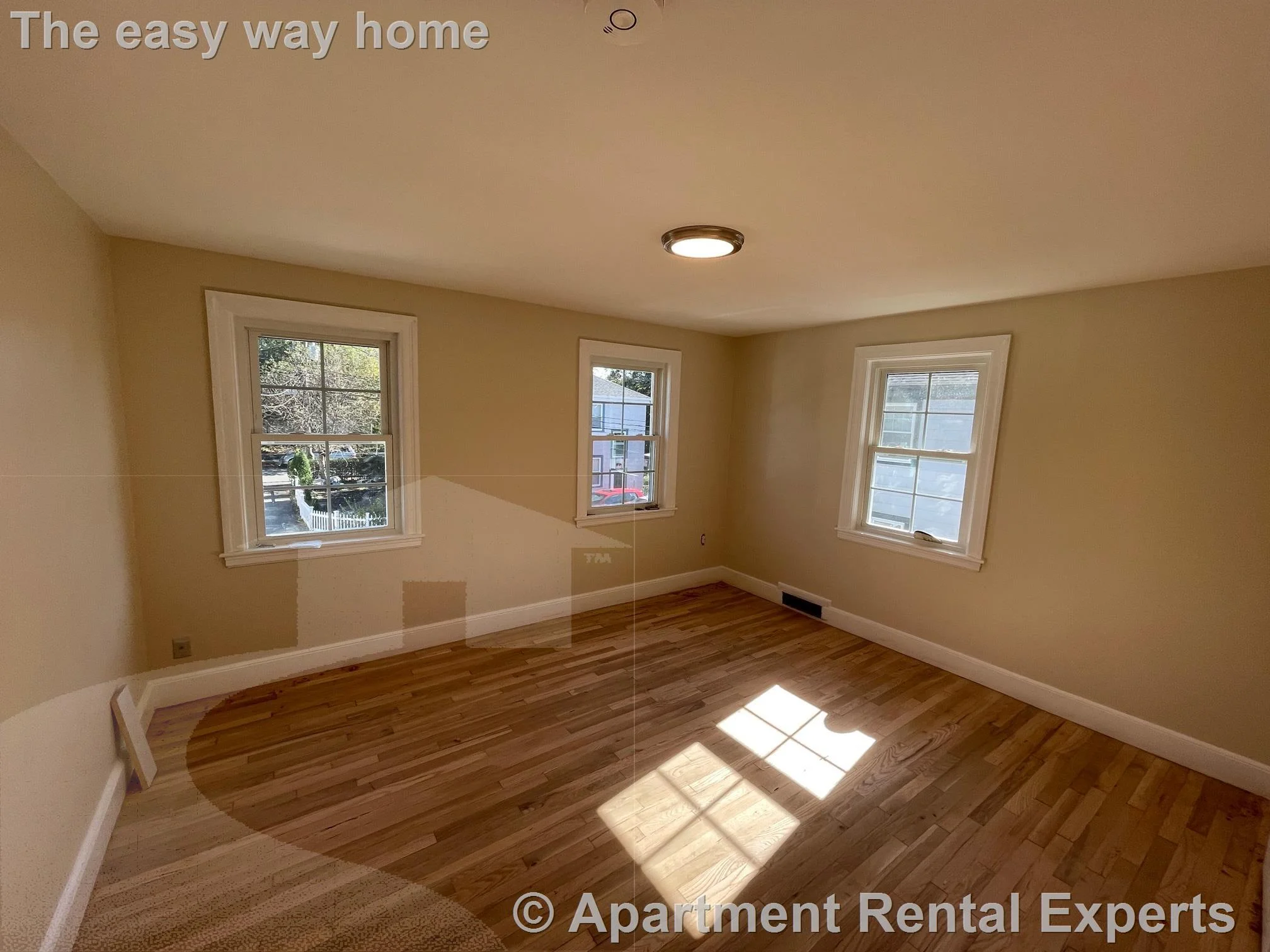 2 bed, 1 bath apartment for rent at 30 Linden Ave Unit 1, Porter Square — photo 4 of 5