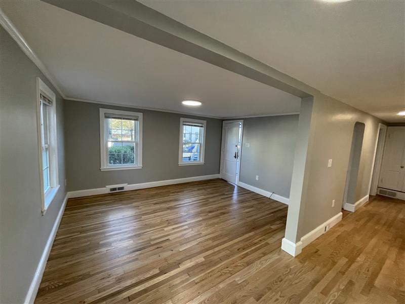 2 bed, 1 bath apartment for rent at 30 Linden Ave Unit 2, Spring Hill — photo 9 of 13