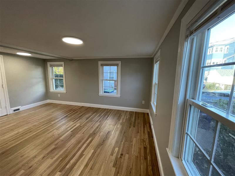 2 bed, 1 bath apartment for rent at 30 Linden Ave Unit 2, Spring Hill — photo 7 of 13