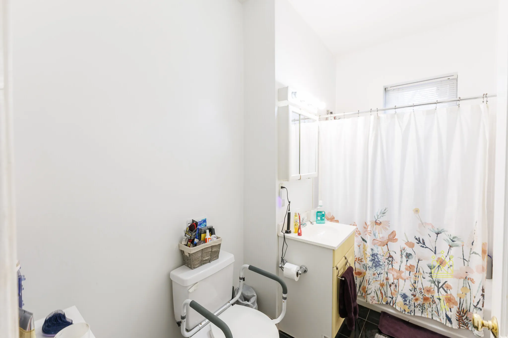 1 bed, 1 bath apartment for rent at 30 Littell Rd Unit 2, Coolidge Corner — photo 11 of 16