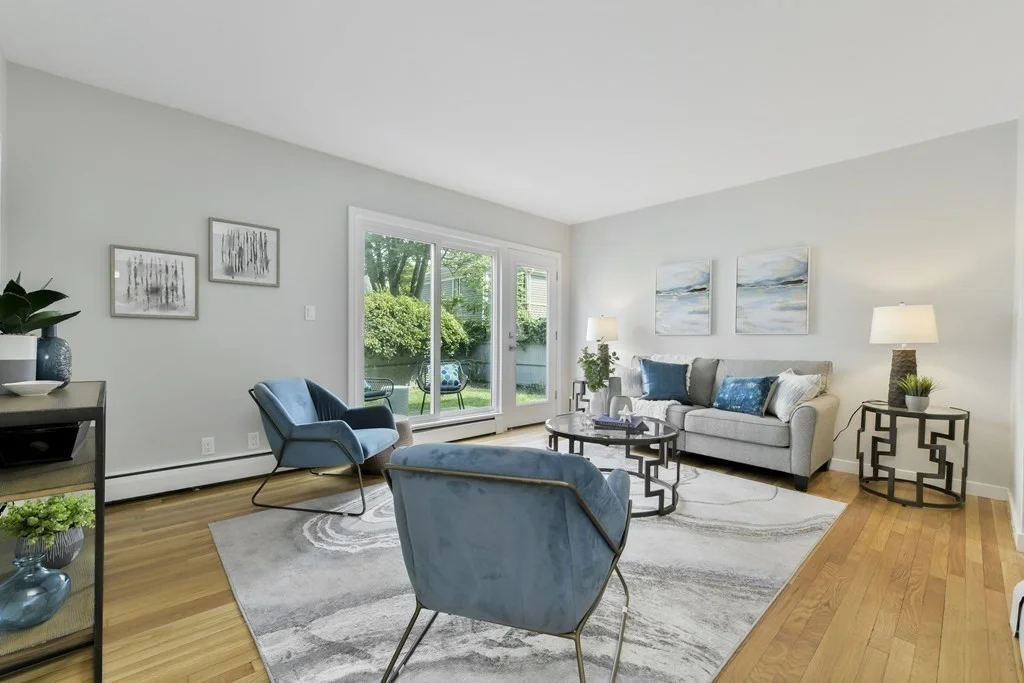 2 bed, 1 bath apartment for rent at 30 Lowell Sreet Unit 30, Harvard Square — photo 2 of 12