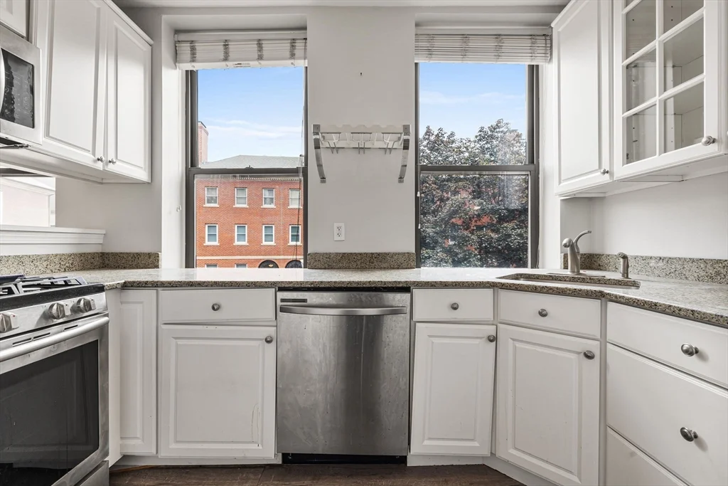 2 bed, 1 bath apartment for rent at 30 Main St Unit 12, Charlestown — photo 2 of 19