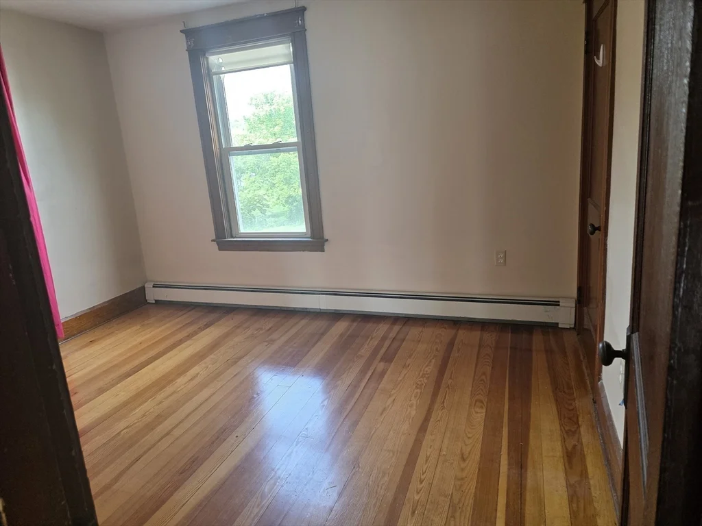 3 bed, 1 bath apartment for rent at 30 Main St Unit 2nd floor, Grafton — photo 16 of 17