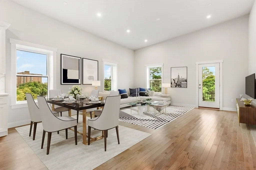 2 bed, 2 bath apartment for rent at 30 Main St Unit 4, Tufts University — photo 2 of 29