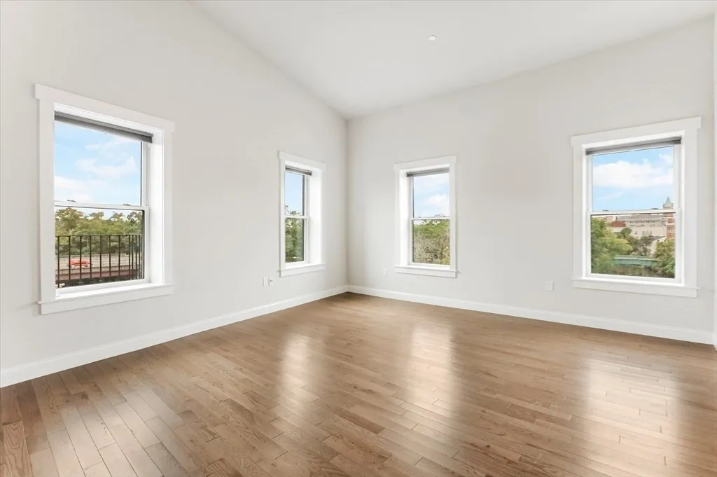 2 bed, 2 bath apartment for rent at 30 Main St Unit 4, Tufts University — photo 21 of 29