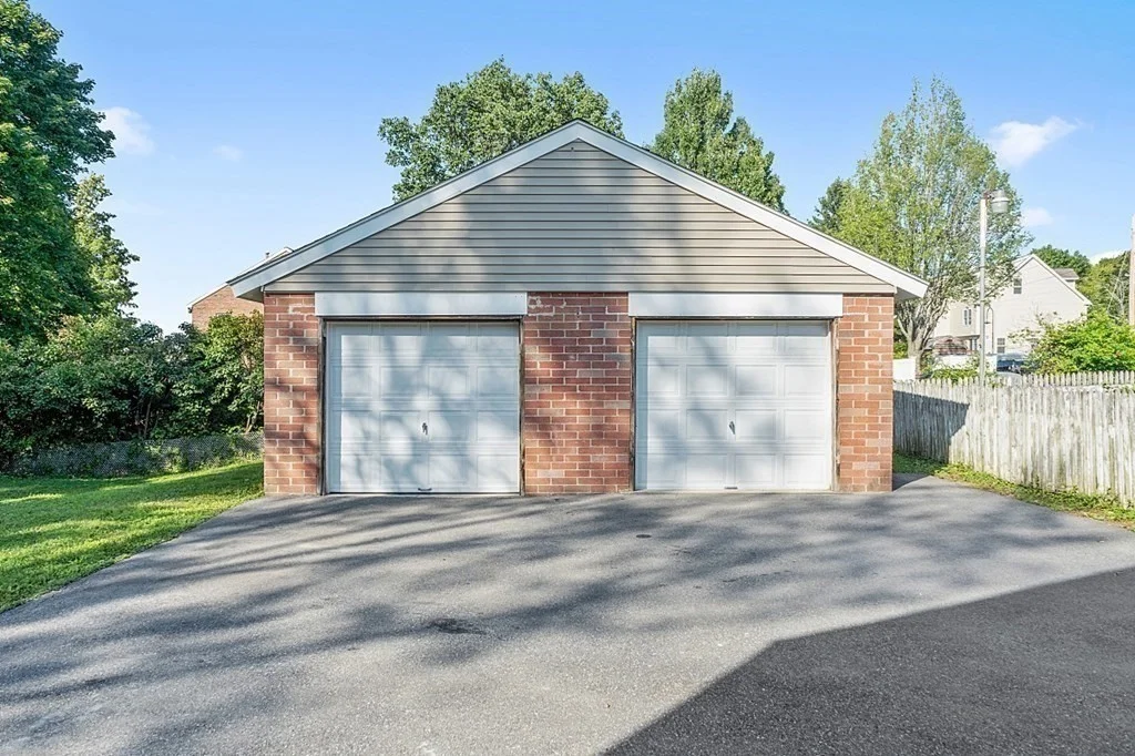 3 bed, 1 bath apartment for rent at 30 Maple Ave Unit 1, North Andover — photo 15 of 16