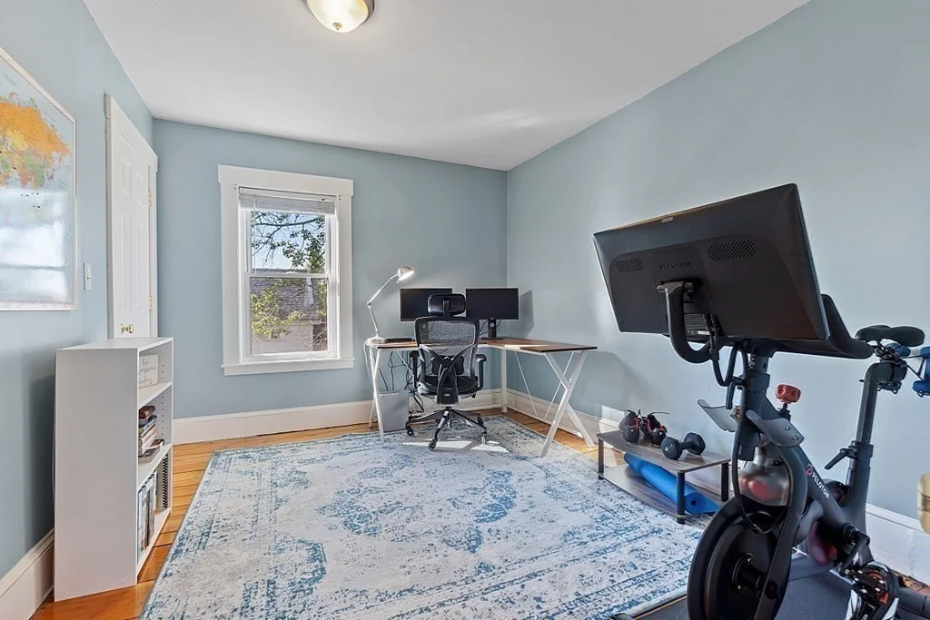 3 bed, 1 bath apartment for rent at 30 Maple Ave Unit 2, North Andover — photo 3 of 18