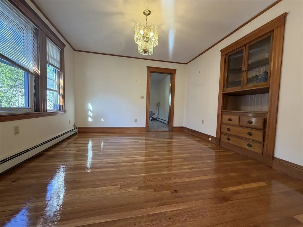 3 bed, 1 bath apartment for rent at 30 Maple St Unit 2, West Roxbury — photo 8 of 17