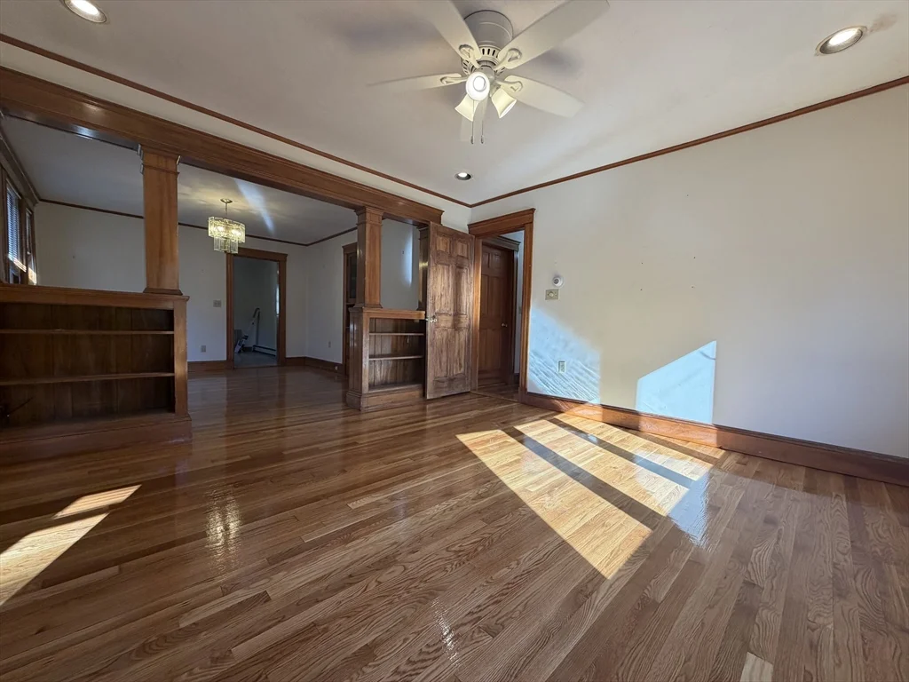 3 bed, 1 bath apartment for rent at 30 Maple St Unit 2, West Roxbury — photo 6 of 17