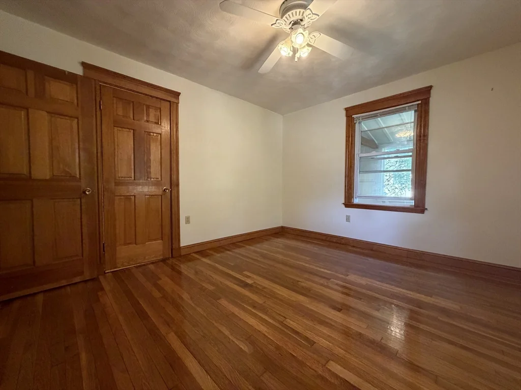 3 bed, 1 bath apartment for rent at 30 Maple St Unit 2, West Roxbury — photo 14 of 17