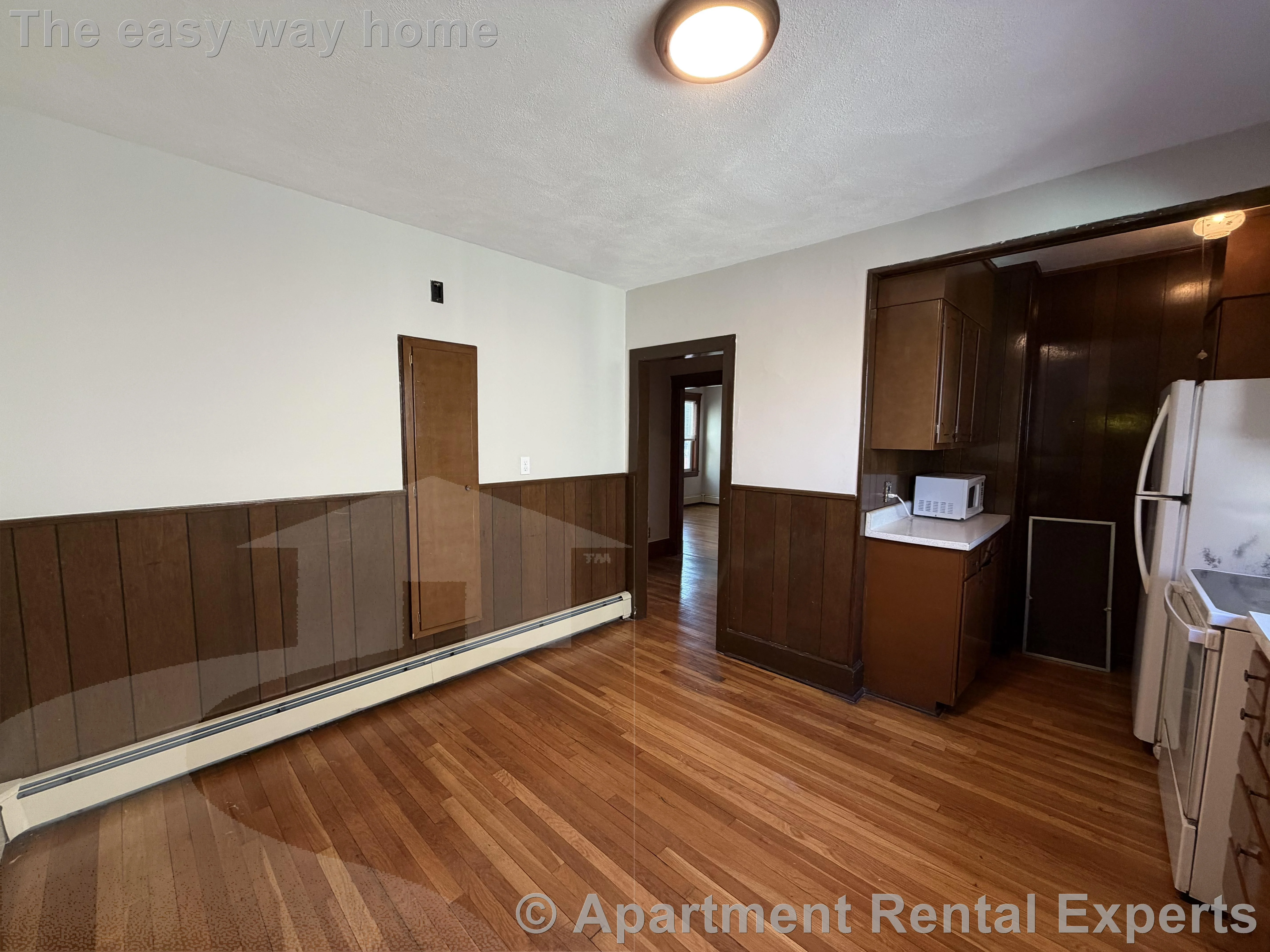 2 bed, 1 bath apartment for rent at 30 Medford St, Magoun Square — photo 3 of 15