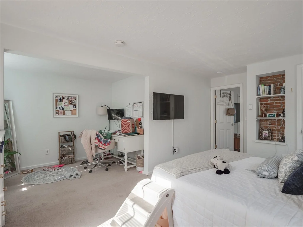 2 bed, 1 bath apartment for rent at 30 Mercer St Unit 2, South Boston — photo 15 of 32