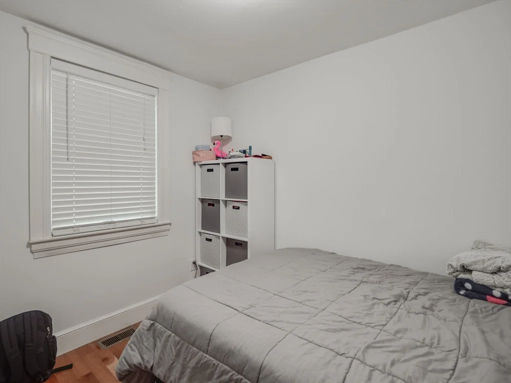 3 bed, 1 bath apartment for rent at 30 Mercer Unit 1, South Boston — photo 11 of 36