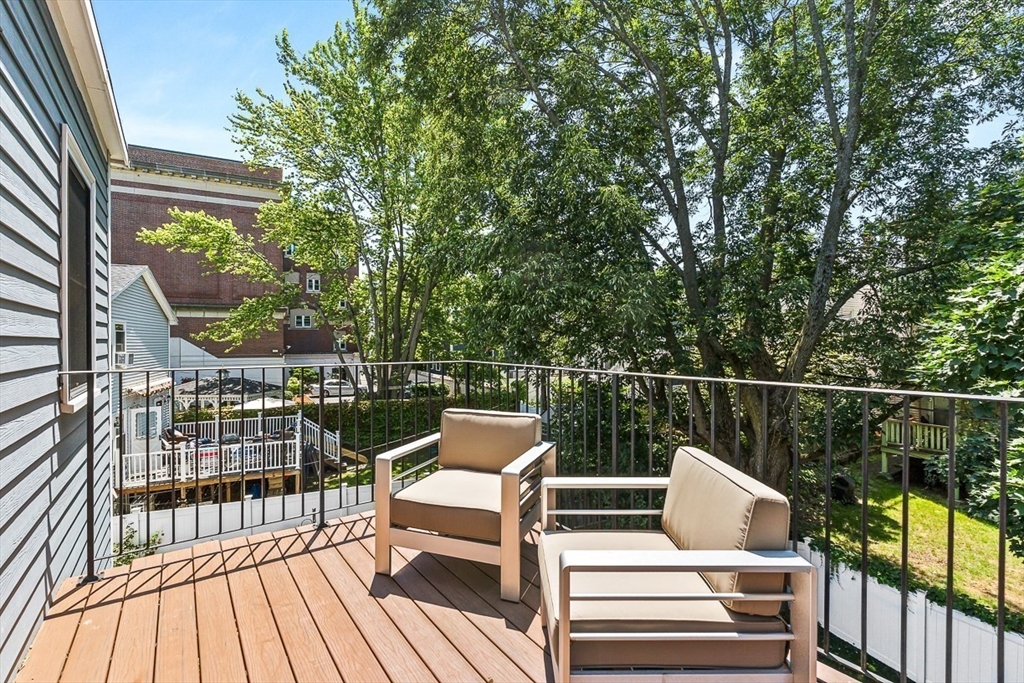 2 bed, 2 bath apartment for rent at 30 Middle St Unit 2, South Boston — photo 5 of 25