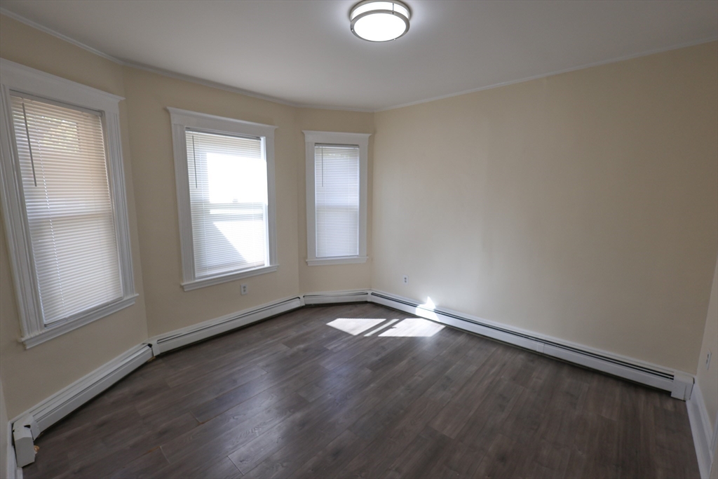 3 bed, 1 bath apartment for rent at 30 Millet St Unit 3, Dorchester — photo 10 of 18