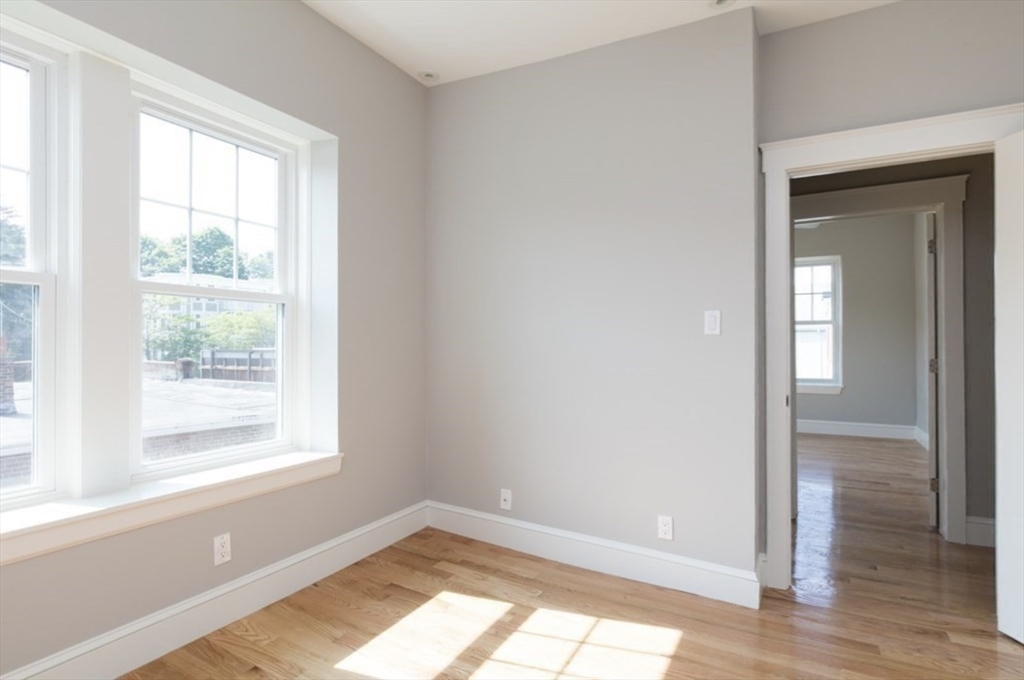 4 bed, 1 bath apartment for rent at 30 Montebello Rd Unit 3, Jamaica Plain — photo 7 of 14