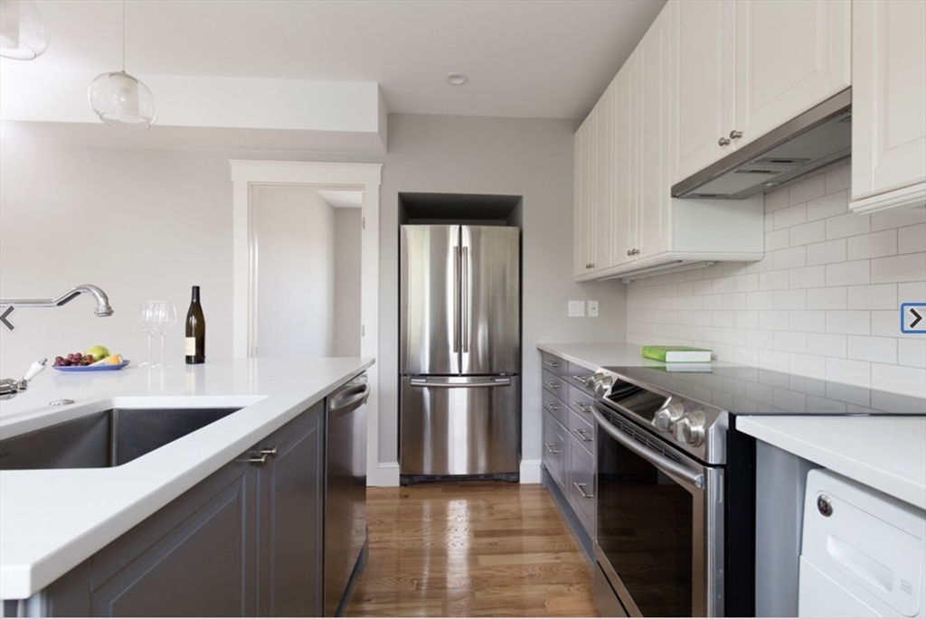 4 bed, 1 bath apartment for rent at 30 Montebello Unit 1, Jamaica Plain — photo 3 of 23