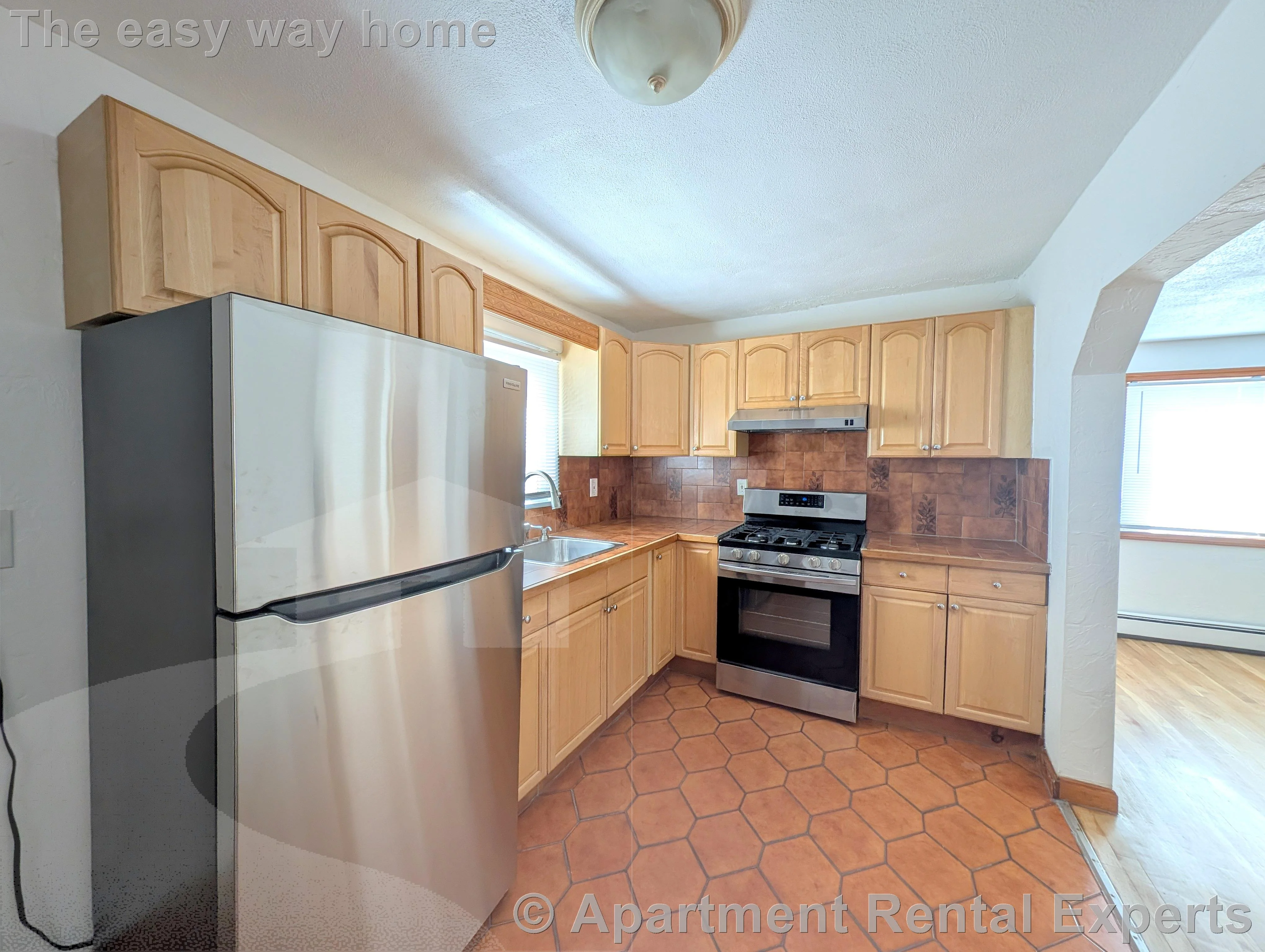 2 bed, 1 bath apartment for rent at 30 Murdock St Unit 1, Davis Square — photo 3 of 12