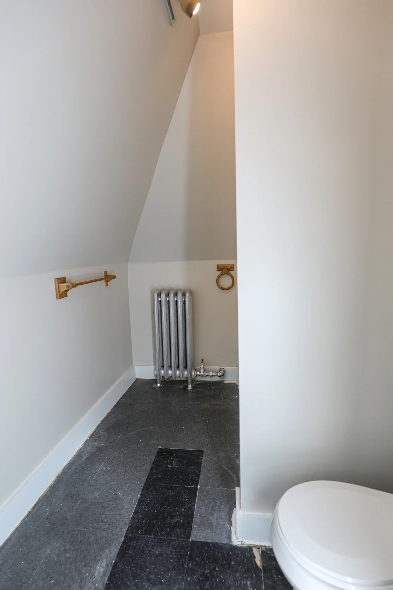3 bed, 1 bath apartment for rent at 30 Murdock St Unit 5, Brighton — photo 6 of 6