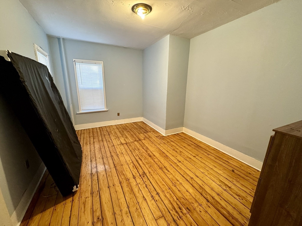 3 bed, 1 bath apartment for rent at 30 Nightingale St Unit 1, Dorchester — photo 7 of 13