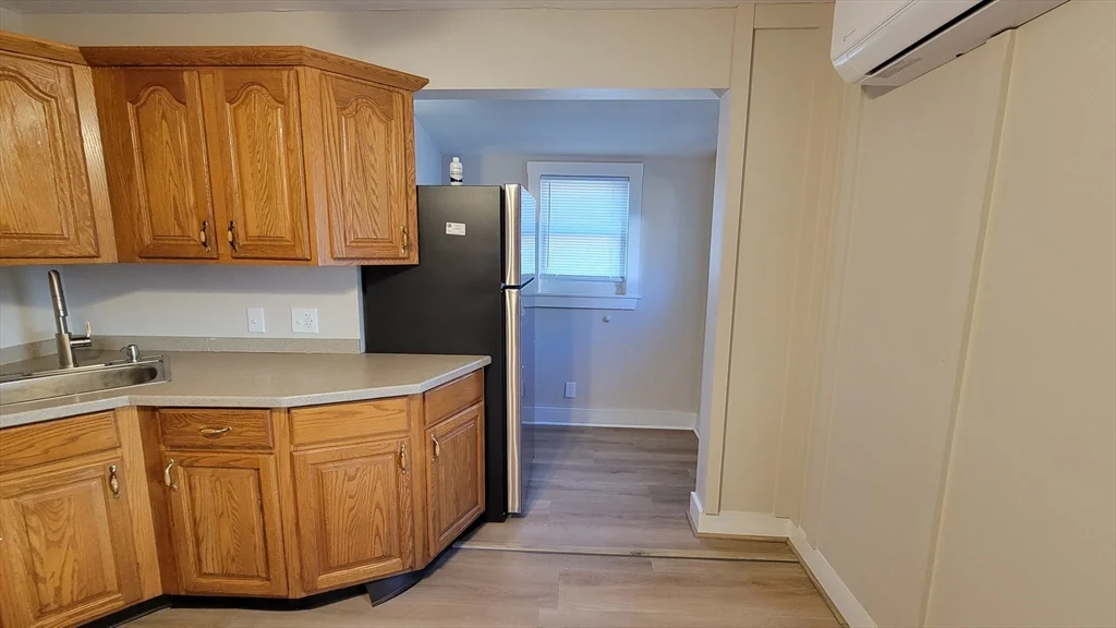 3 bed, 1 bath apartment for rent at 30 O'neil St Unit 2, Hudson — photo 7 of 28