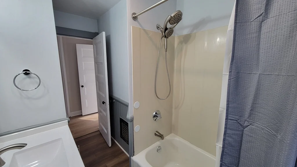 3 bed, 1 bath apartment for rent at 30 O'neil St Unit 2, Hudson — photo 11 of 28
