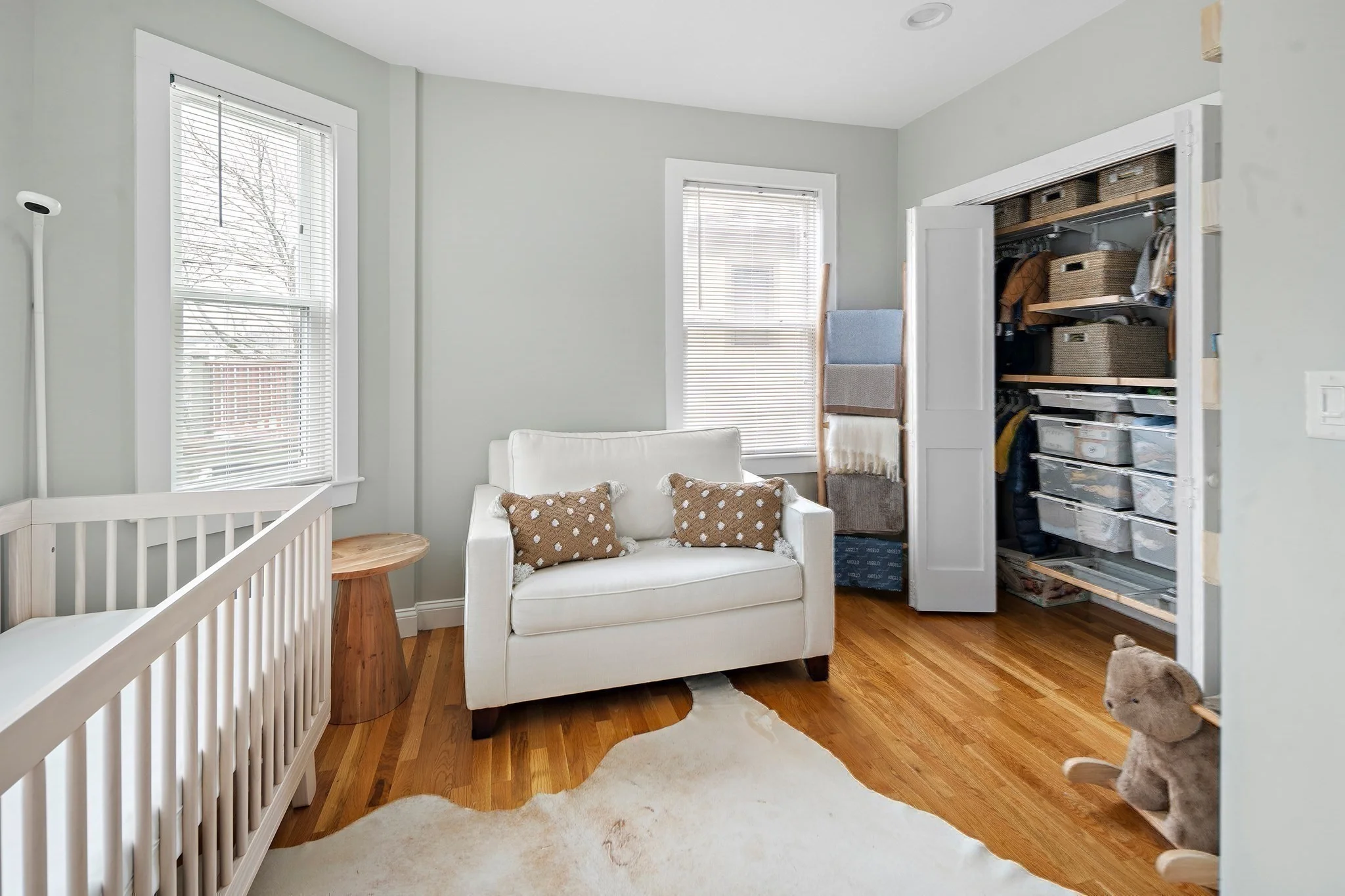 2 bed, 2 bath apartment for rent at 30 Oakland St Unit 30, Newton Corner — photo 16 of 27