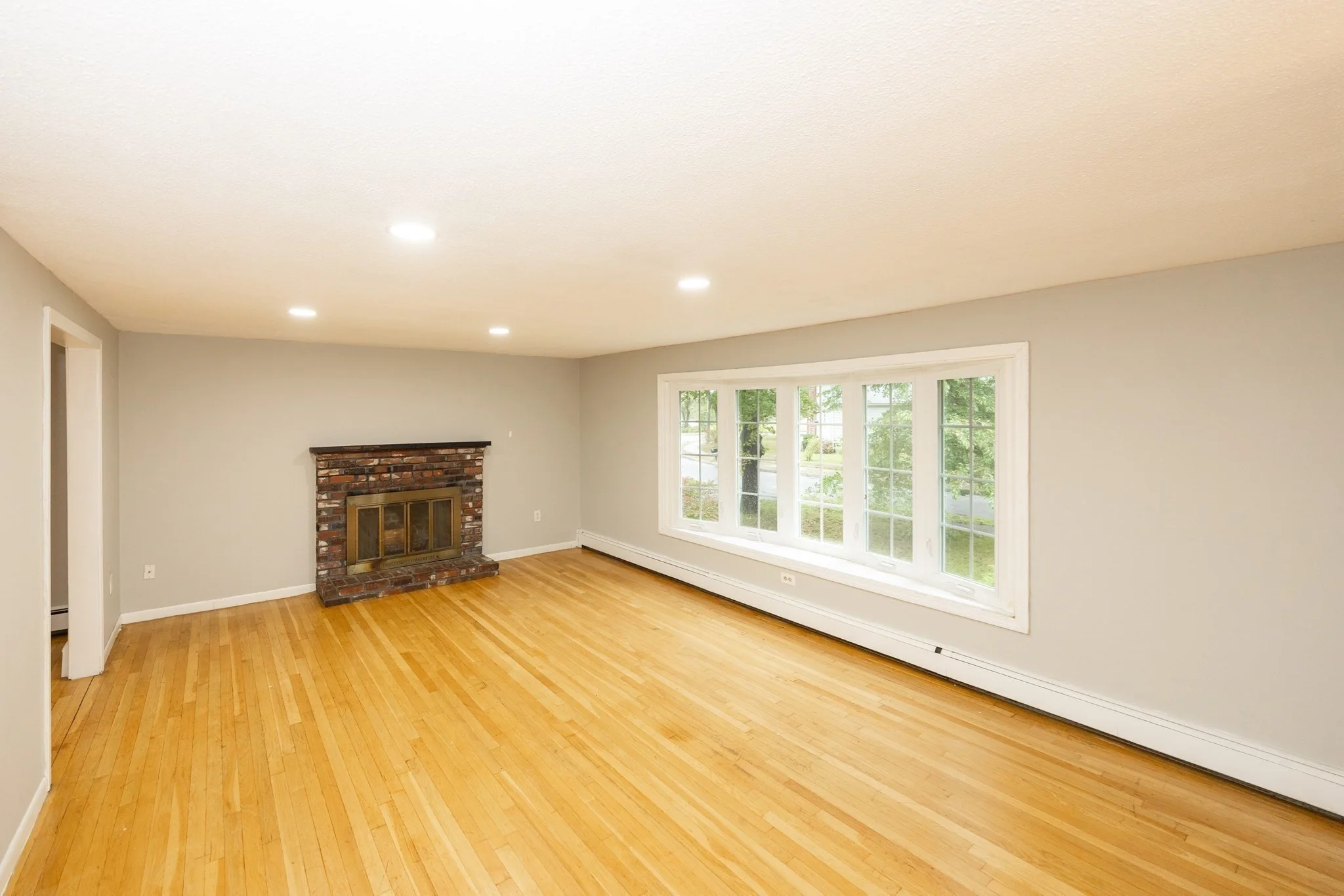 4 bed, 2 bath apartment for rent at 30 Overlook Dr, Westborough — photo 5 of 37