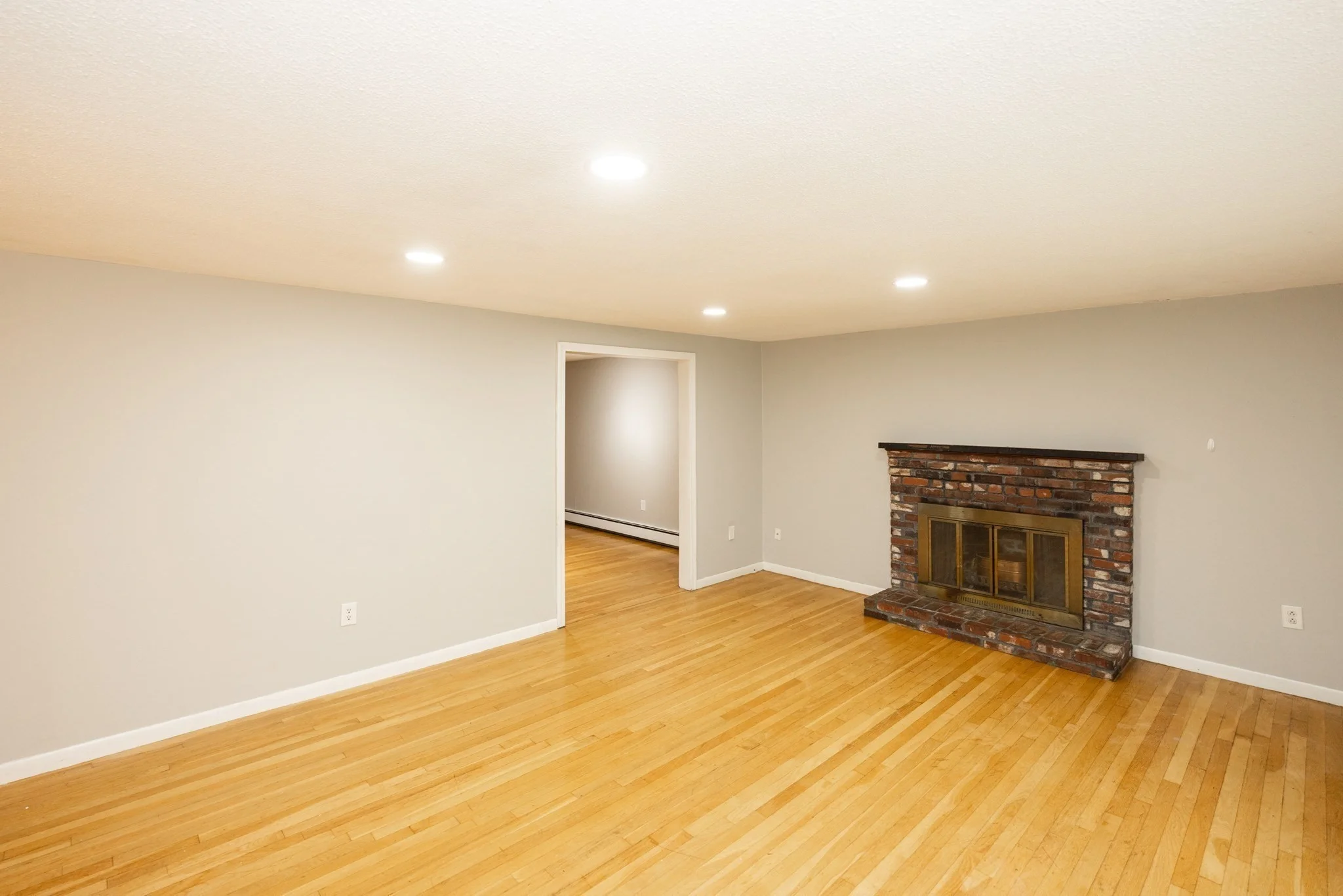 4 bed, 2 bath apartment for rent at 30 Overlook Dr, Westborough — photo 8 of 37