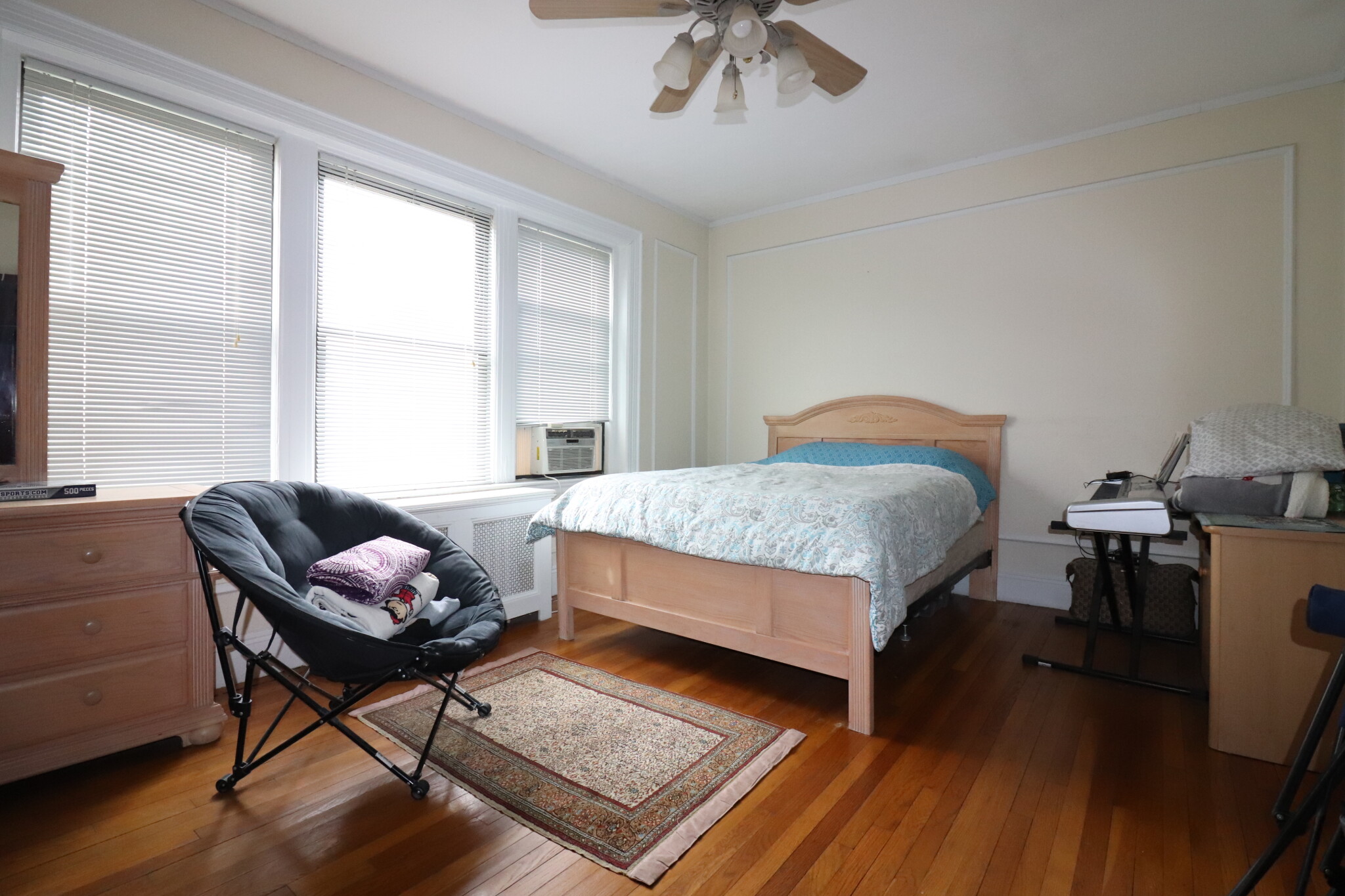 3 bed, 2 bath apartment for rent at 30 Park St Unit 3, Brookline — photo 5 of 21