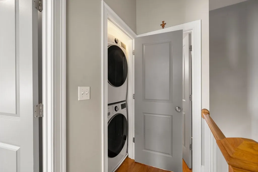 3 bed, 2 bath apartment for rent at 30 Park St Unit 3, Fields Corner East — photo 27 of 39