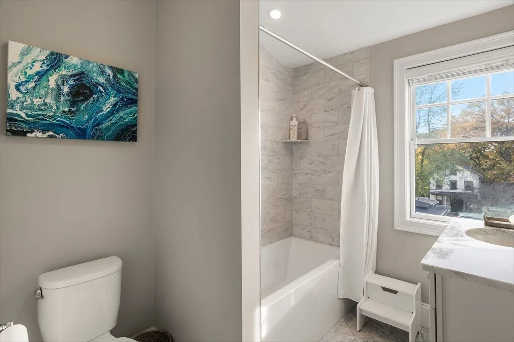 3 bed, 2 bath apartment for rent at 30 Park St Unit 3, Fields Corner East — photo 19 of 39