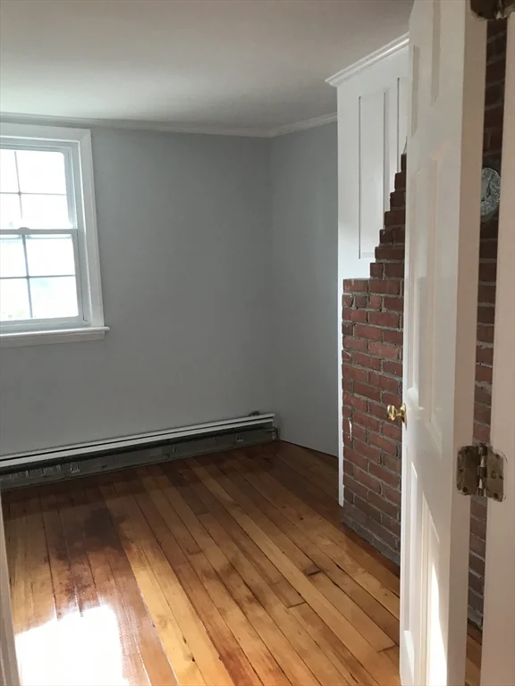 2 bed, 1 bath apartment for rent at 30 Park St Unit 30, Marshfield — photo 5 of 8