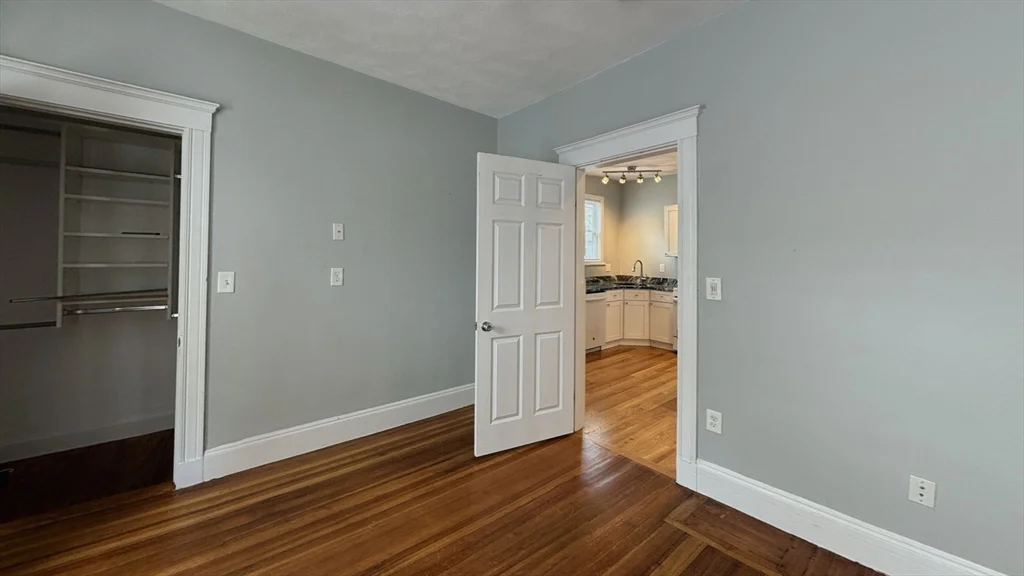 3 bed, 1 bath apartment for rent at 30 Partridge Unit 2, Magoun Square — photo 5 of 12