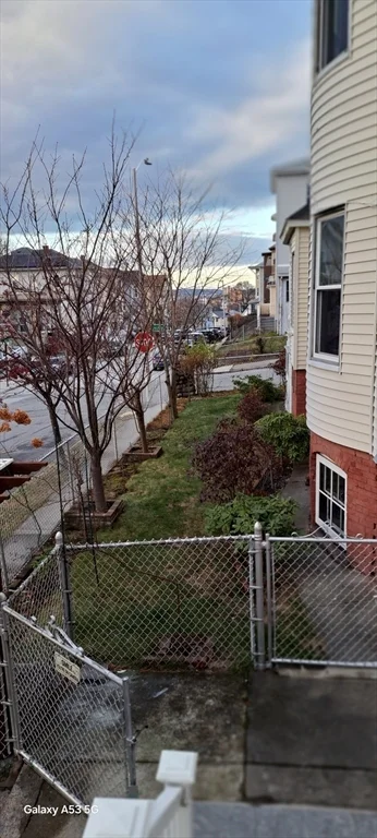 3 bed, 1 bath apartment for rent at 30 Pattison St Unit 2, East Worcester — photo 4 of 35