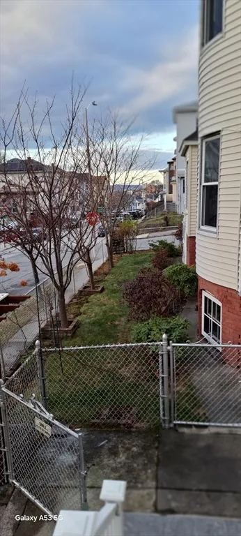 3 bed, 1 bath apartment for rent at 30 Pattison St Unit 3, East Worcester — photo 4 of 39