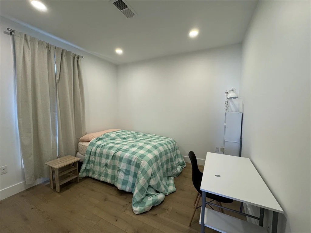 2 bed, 1 bath apartment for rent at 30 Penniman Rd Unit 307, Allston — photo 5 of 10