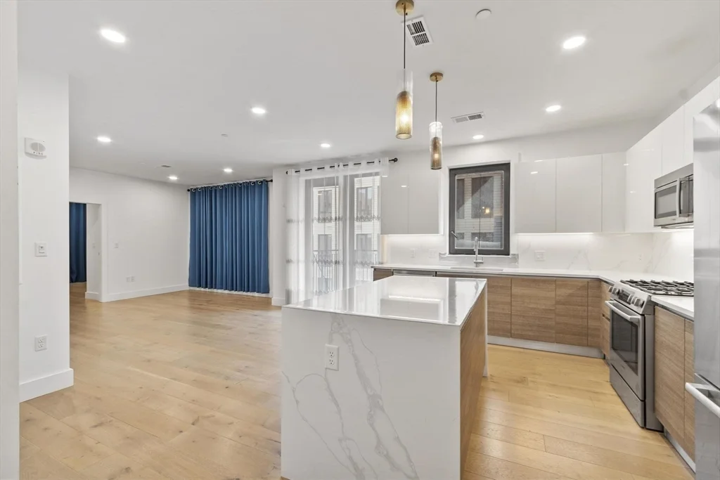 2 bed, 1 bath apartment for rent at 30 Penniman Rd Unit 402, Allston — photo 6 of 24
