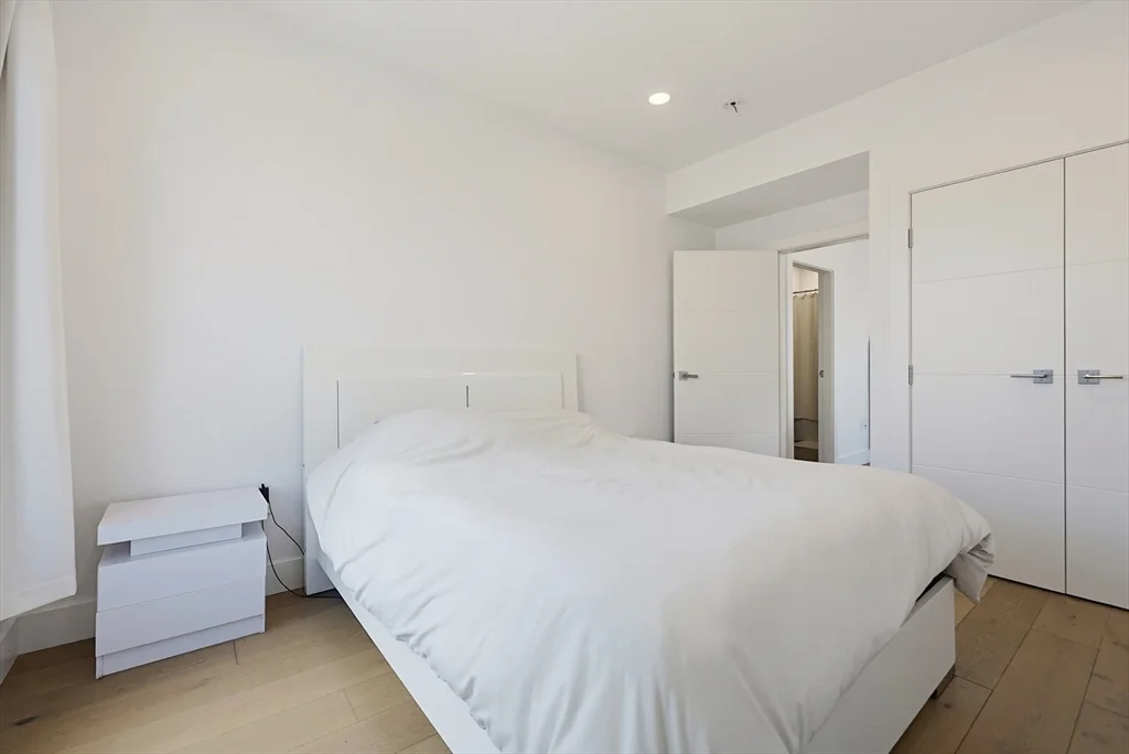 2 bed, 1 bath apartment for rent at 30 Penniman Rd Unit 605, Allston — photo 7 of 18